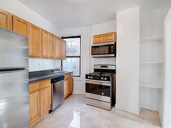 4th image of 867 W 181st St APT 4H