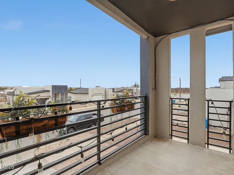 12044 Hidden Garden Pl — Photo 34