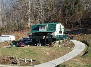 235 Bryant Hollow Rd, Ewing, VA 24248