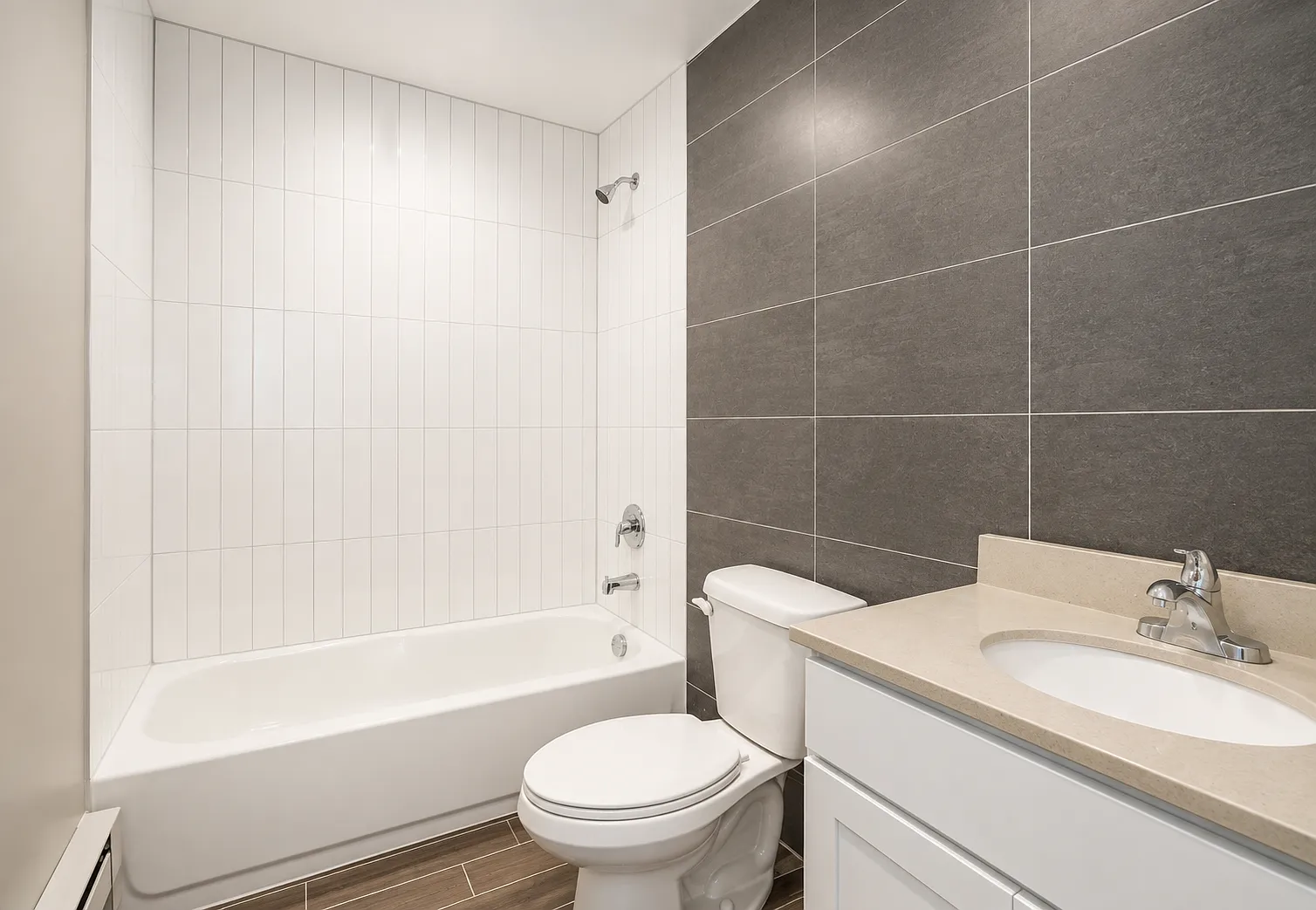 2 bed, 650 sqft, $2,150 — Photo 3