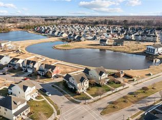 627 Mill Creek Pkwy, Chesapeake, VA 23323