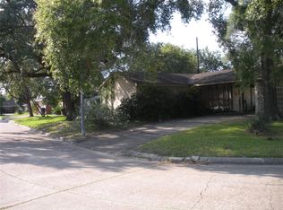 10226 Palm Shadows St, Houston, TX 77075