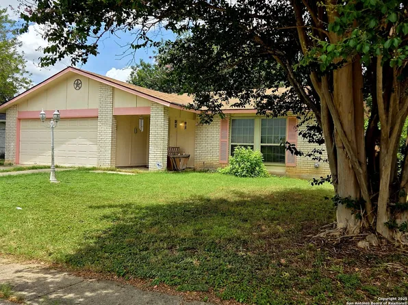 7203 Spring Drops, San Antonio, TX 78249