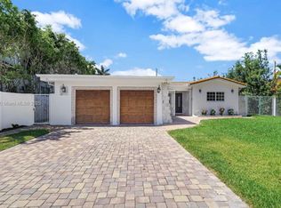 1311 Pierce St, Hollywood, FL 33019