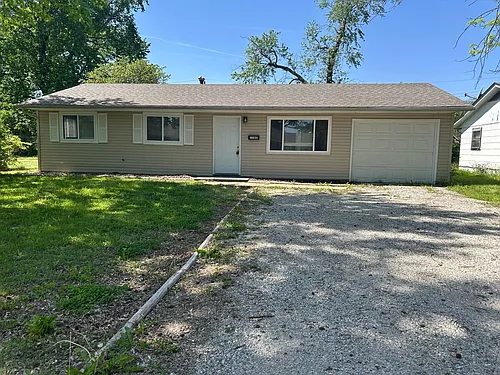 1162 Smith St Photo 1