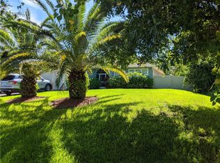 8715 102nd Ct, Vero Beach, FL 32967