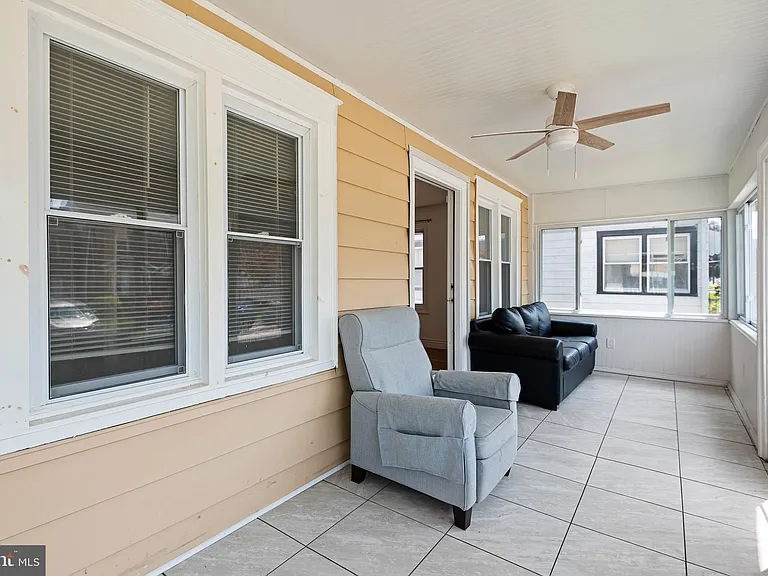 27 W Reamer Ave — Photo 12