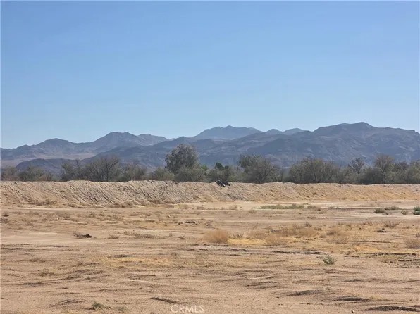 32398 Fort Cady Rd, Newberry Springs, CA 92365