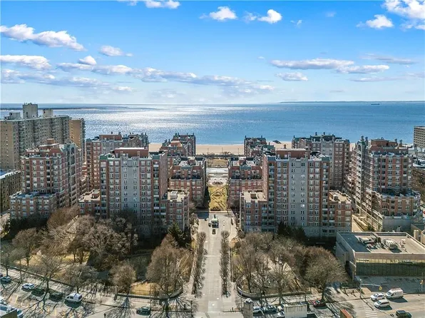 135 Oceana Drive East image 36 of 36