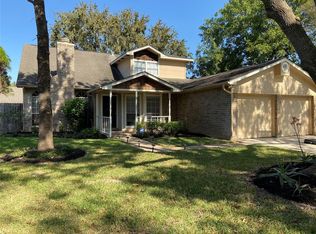 3715 Bartons Ln, Sugar Land, TX 77479