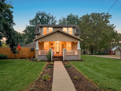 702 S Market St, Monticello, IL, 61856