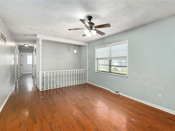 5th image of 1103 NE Columbus St