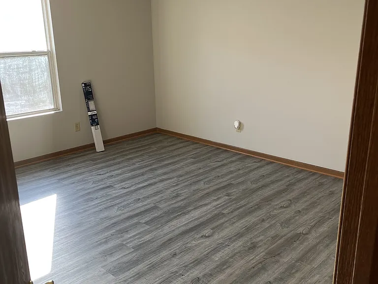 524 S 5th St #4 — Photo 8