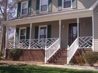 1101 New Hampshire Dr, Jamestown, NC 27282