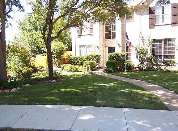 2nd image of 4901 Zinnia Cir