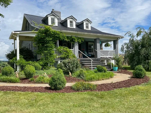 3416 Forge Rd, Glasgow, VA 24555