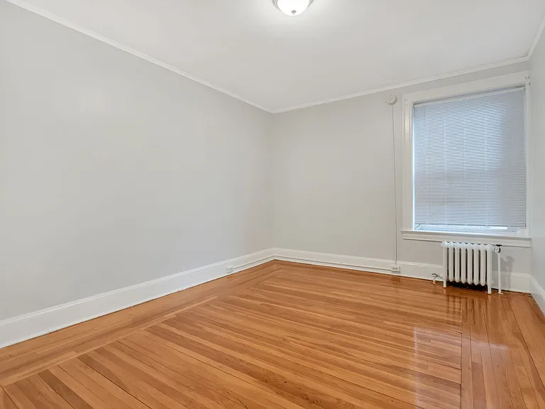 1447 Chapel Street — Photo 10