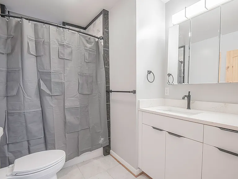 802 Central Ave #5 — Photo 13