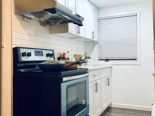 (undisclosed Address), Plainview, NY 11803