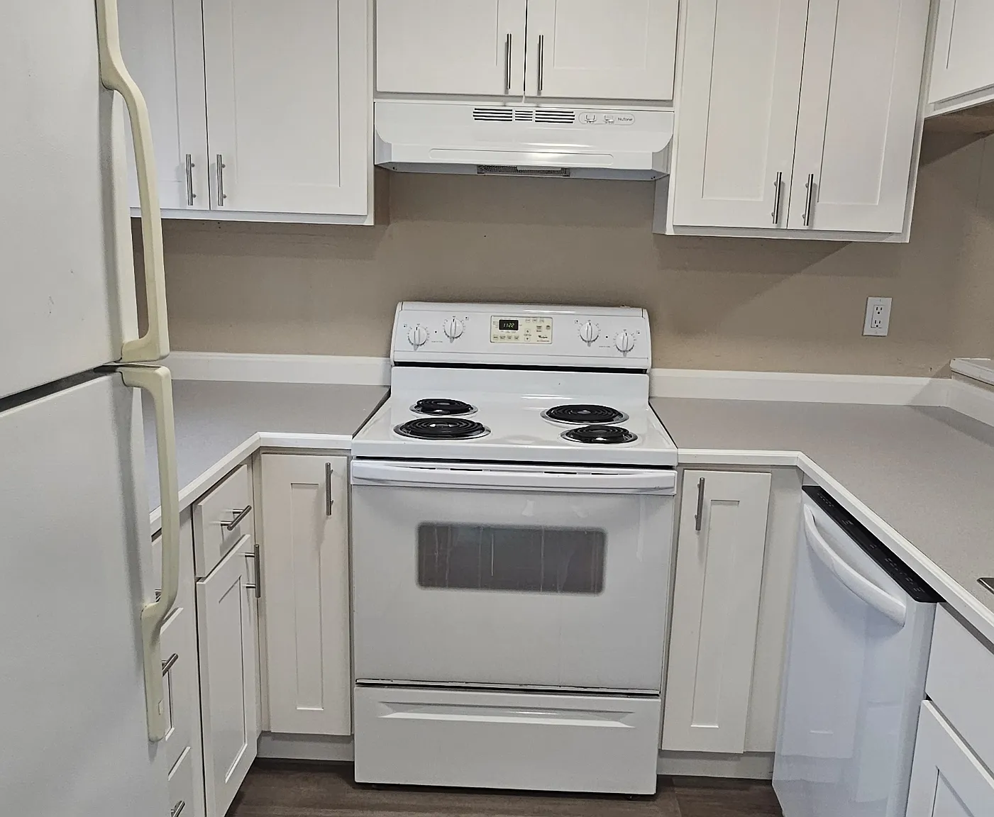 611 W Casino Rd — Photo 1