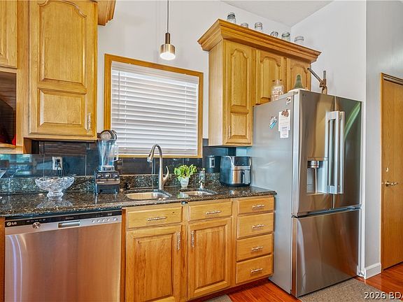 4th image of 531 Minnowbrook Rd