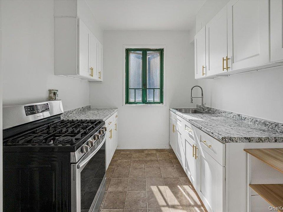 1st image of 1700 Metropolitan Avenue #4F