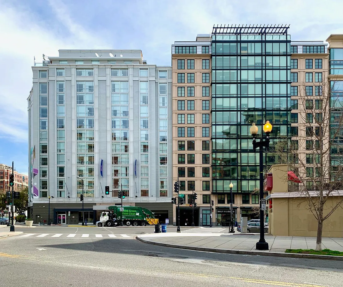 Building Photo - 1133 14th St NW #1207