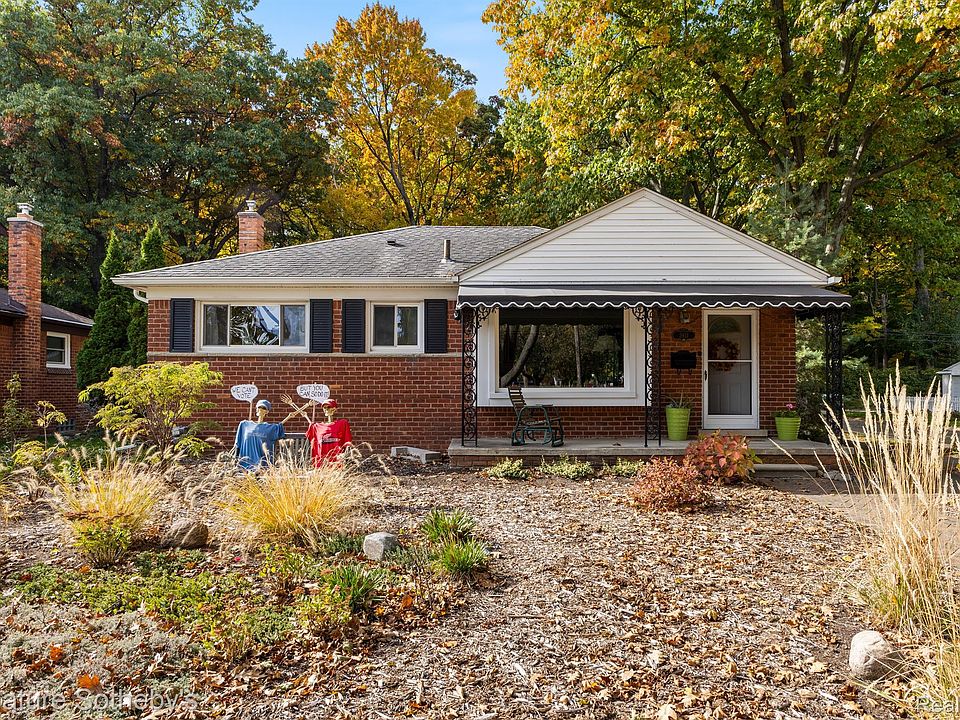 1st image of 3931 Custer Ave
