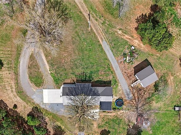 4th image of 1473 Varner Rd