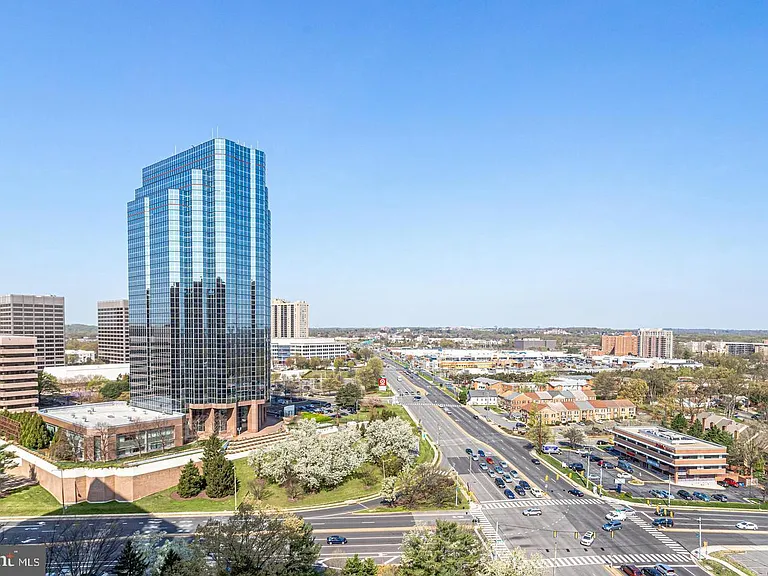 3701 S George Mason Dr #2414N — Photo 1