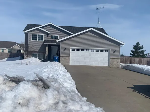 1409 3rd St SW, Rice, MN 56367