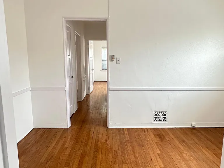 6001 Whitworth Dr #8 — Photo 22