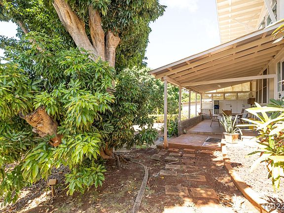 4th image of 99-711 Halawa Dr #A