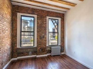 28 Forsyth St APT 5, New York, NY 10002