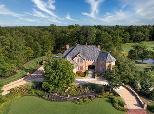 435 Berwick Cir, Aurora, OH 44202