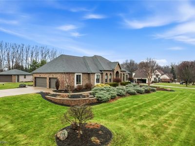 110 Longview Cir, North Lima, OH, 44452