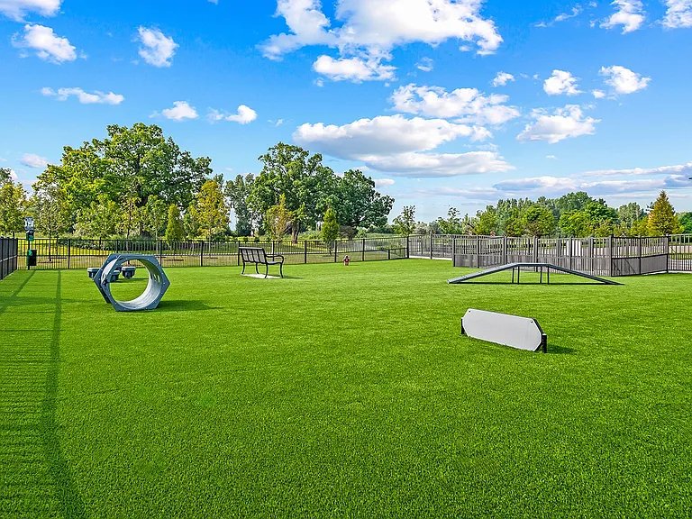 Legacy Rochester Hills Apartments — Photo 77