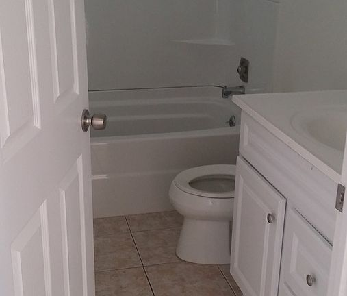 5th image of 269 Lado De Loma Dr APT 4