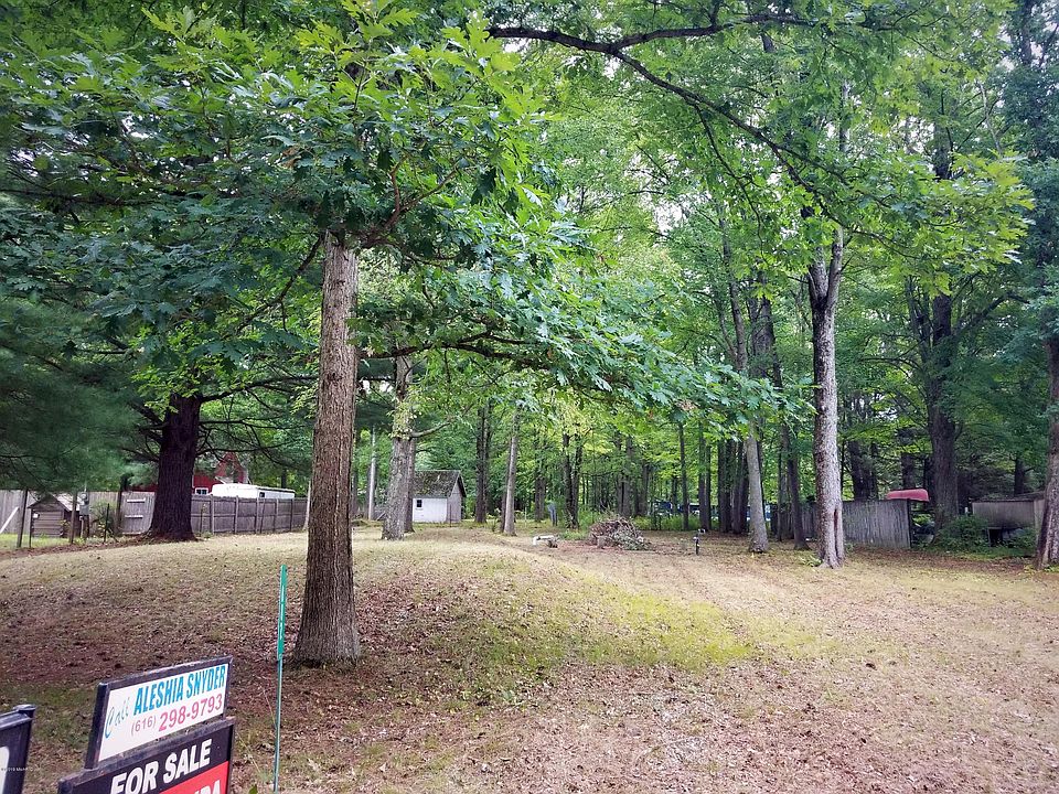 1st image of 882 S Goode Dr