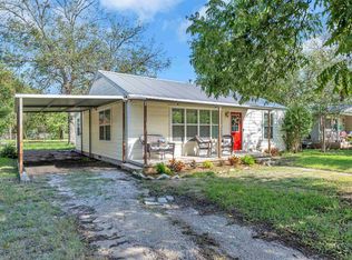 507 N Pierce St, Burnet, TX 78611