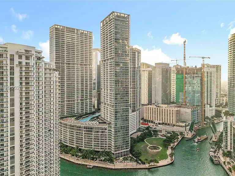 475 Brickell Ave #4215 — Photo 30