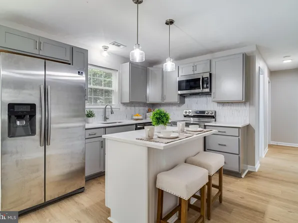 45249 Coledorall Ct, California, MD 20619