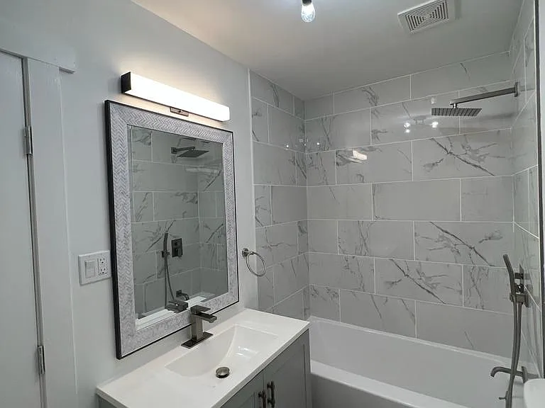 113 2nd St — Photo 3