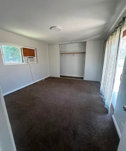 317 Terry Ln — Photo 9