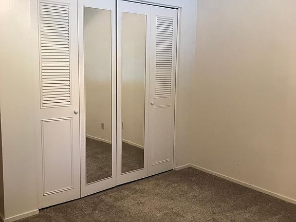 4th image of 5079 Rhode Island Dr APT 4