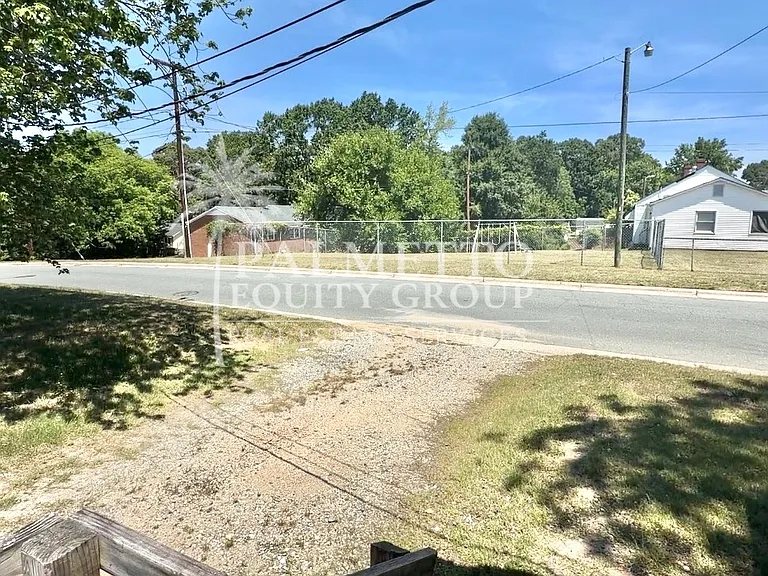 2300 Kersey St — Photo 10