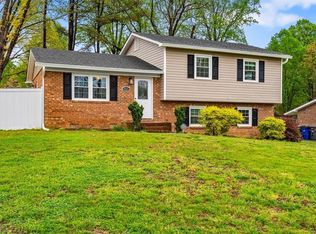 961 Panola Rd, Winston Salem, NC 27106