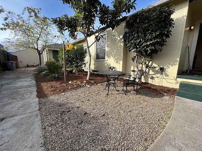 1338A Kains Ave #1338A — Photo 15