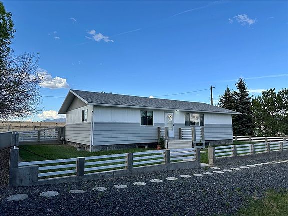 3rd image of 200 Burt Ln