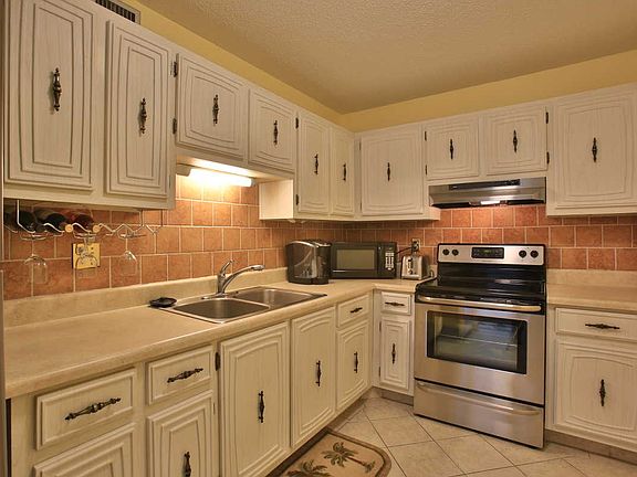 3rd image of 2711 N Halifax Ave APT 373